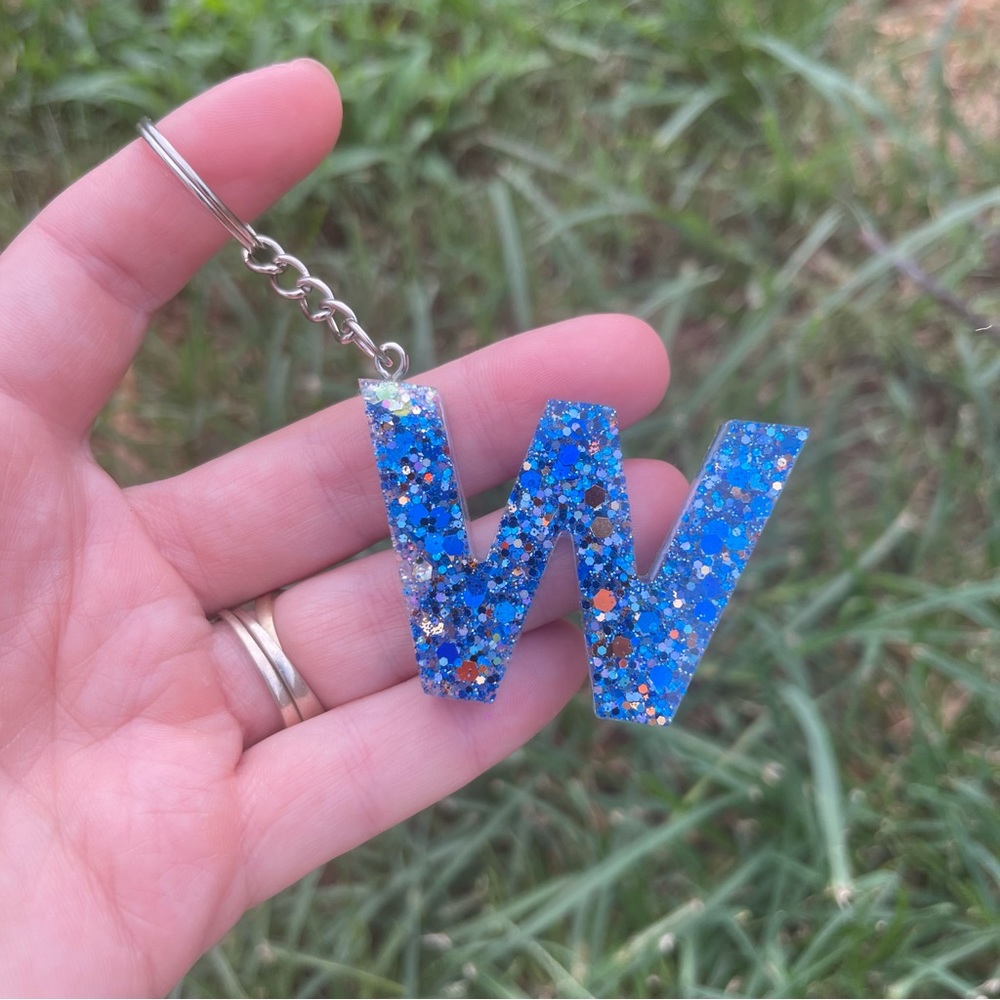 Initial Keychain W Handmade With Resin